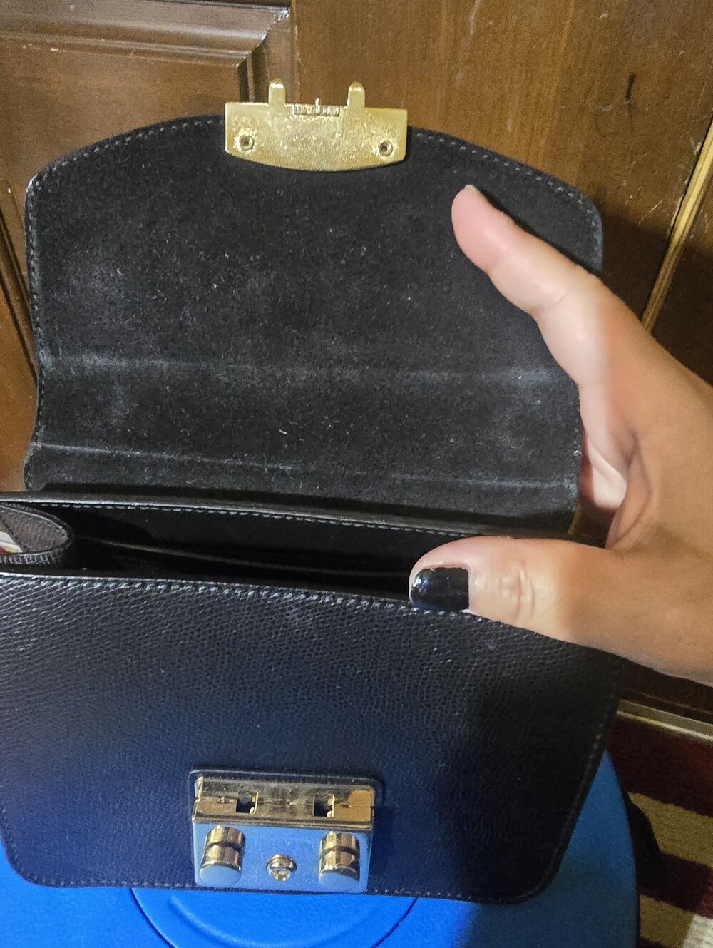 Furla Black Leather Crossbody Gold-Tone Chain and Lock w/ Dust Bag - Picture 10 of 12